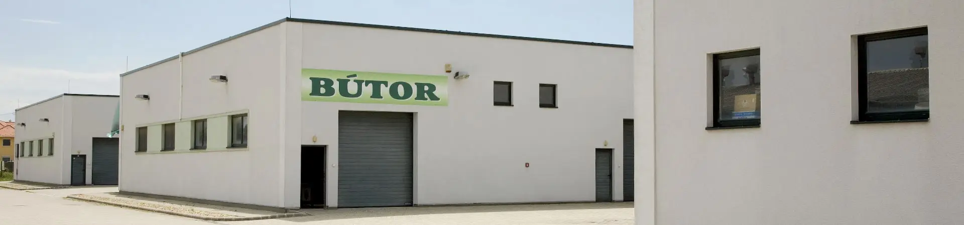Pi Logistic Center